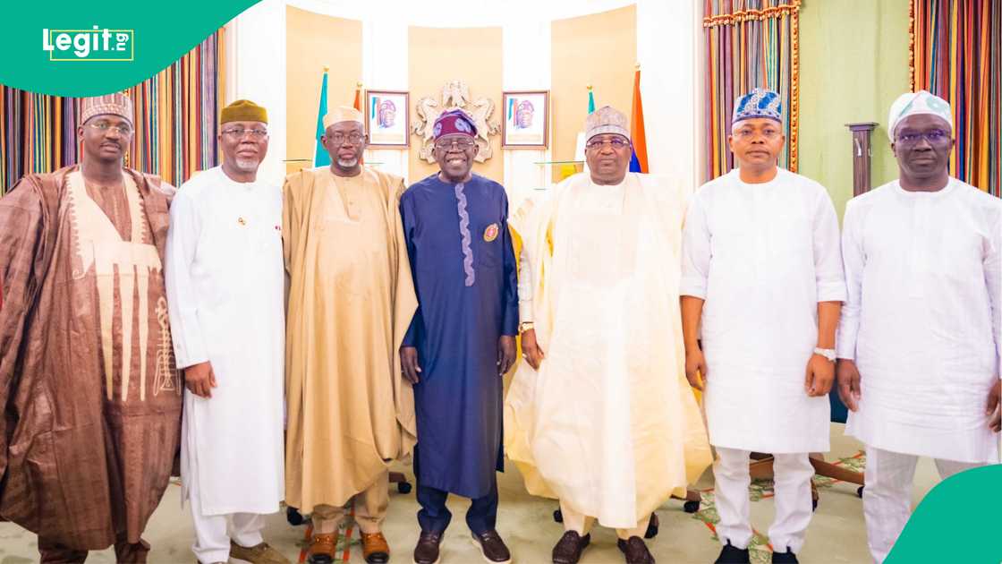 Gwamnonin da suka gana da Tinubu ba su yi wani karin bayani bayan ganawar ba.