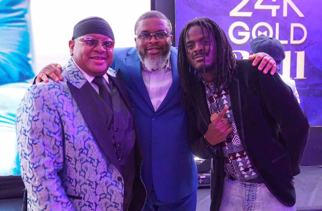 Larry Gaaga Larry Gaaga