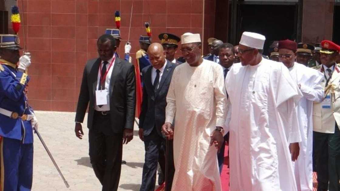Idriss Deby: Nigerians React as Chad's President Dies of Injuries Suffered while Fighting Rebels Idriss Deby: Nigerians React as Chad's President Dies of Injuries Suffered while Fighting Rebels