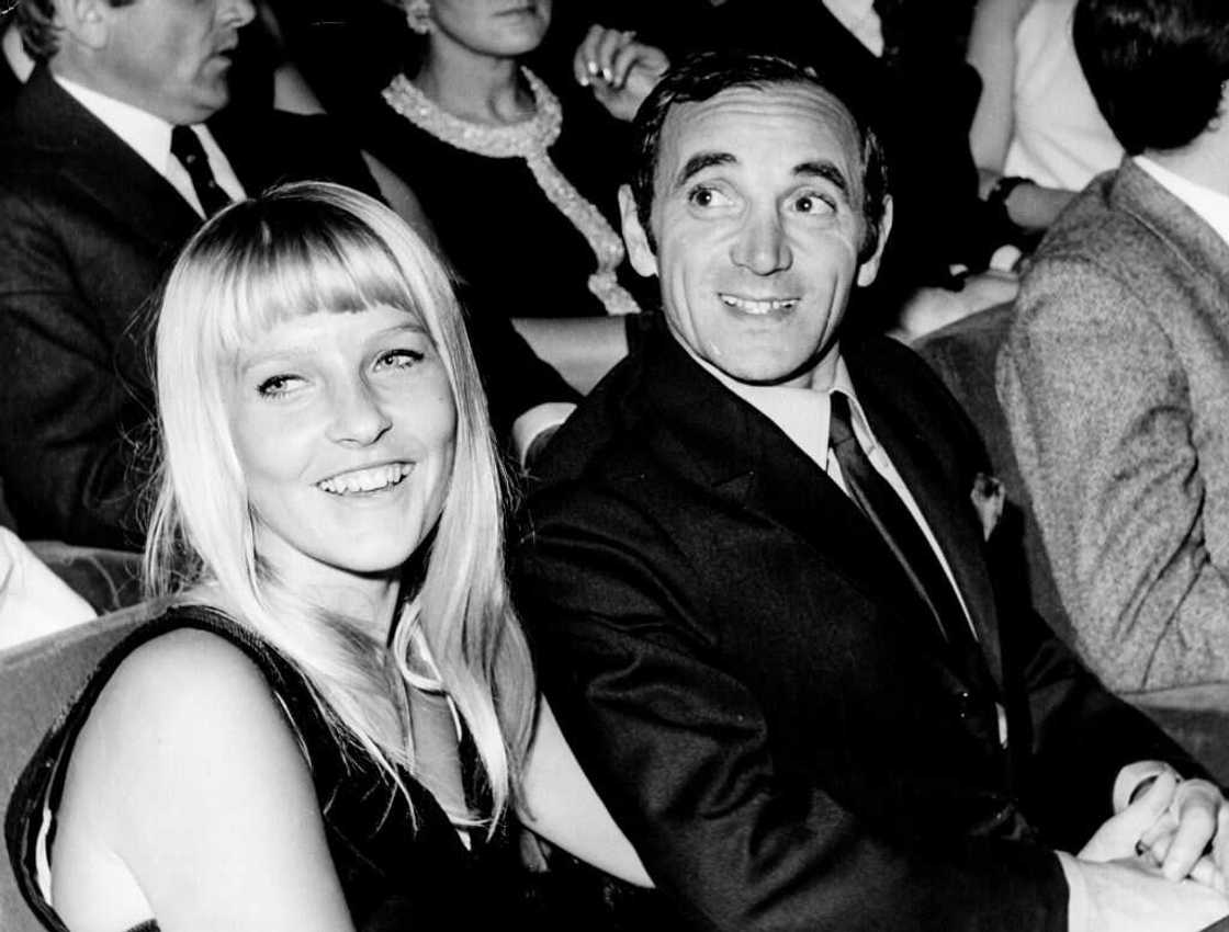 épouse de charles aznavour épouse de charles aznavour
