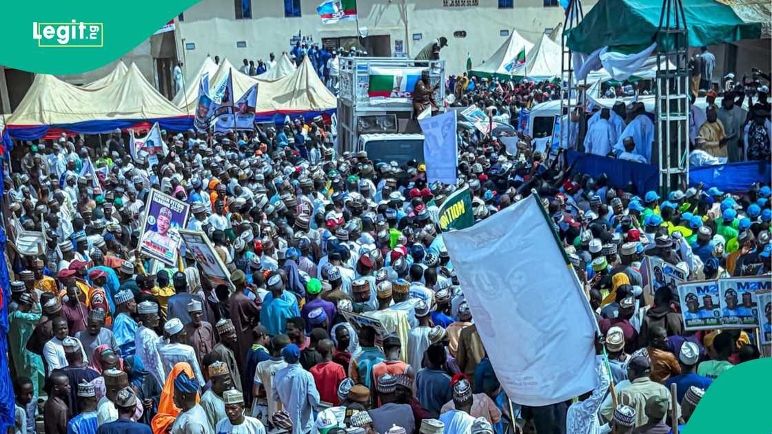 Dandazon mutane ne suka tarbai ministan tsaro, Bello Matawalle a Gusau wanda ya jawo mutuwar mutum 1.