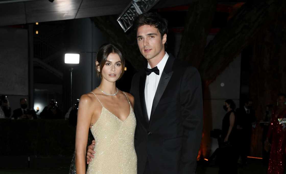 Kaia Gerber and Jacob Elordi pose at Academy Museum of Motion Pictures Kaia Gerber and Jacob Elordi pose at Academy Museum of Motion Pictures