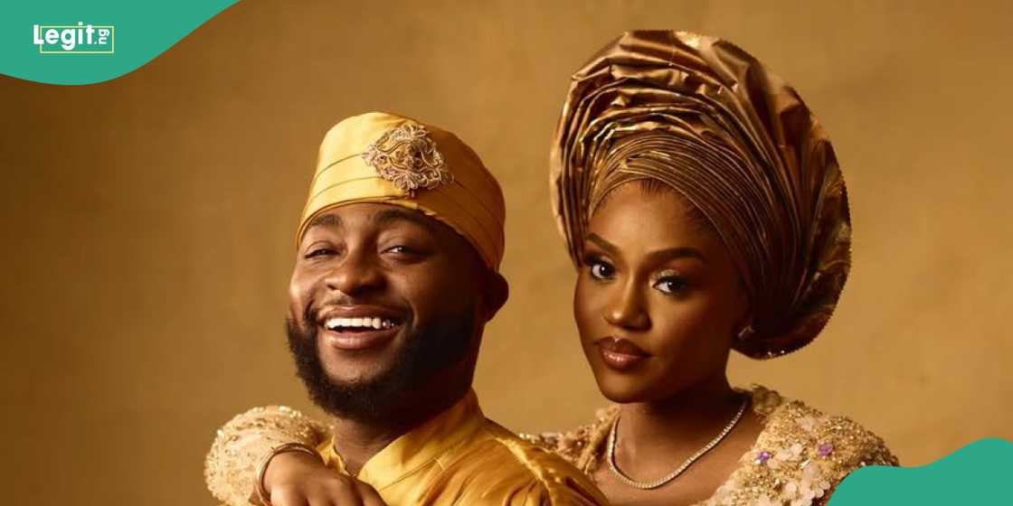 Davido's wife Chioma's natural look in viral photo leaves many talking. Davido's wife Chioma's natural look in viral photo leaves many talking.