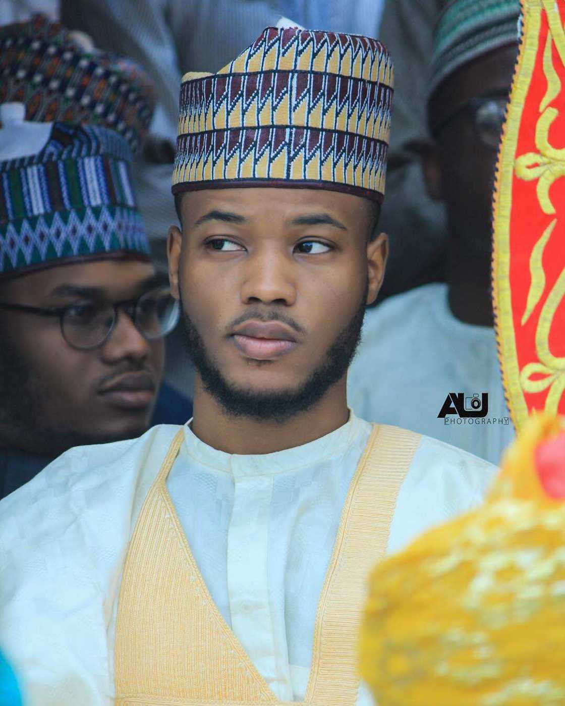 Yadda muka yi da mahaifina da na nemi sarautar gargajiya - Ashraf Sanusi Lamido Yadda muka yi da mahaifina da na nemi sarautar gargajiya - Ashraf Sanusi Lamido