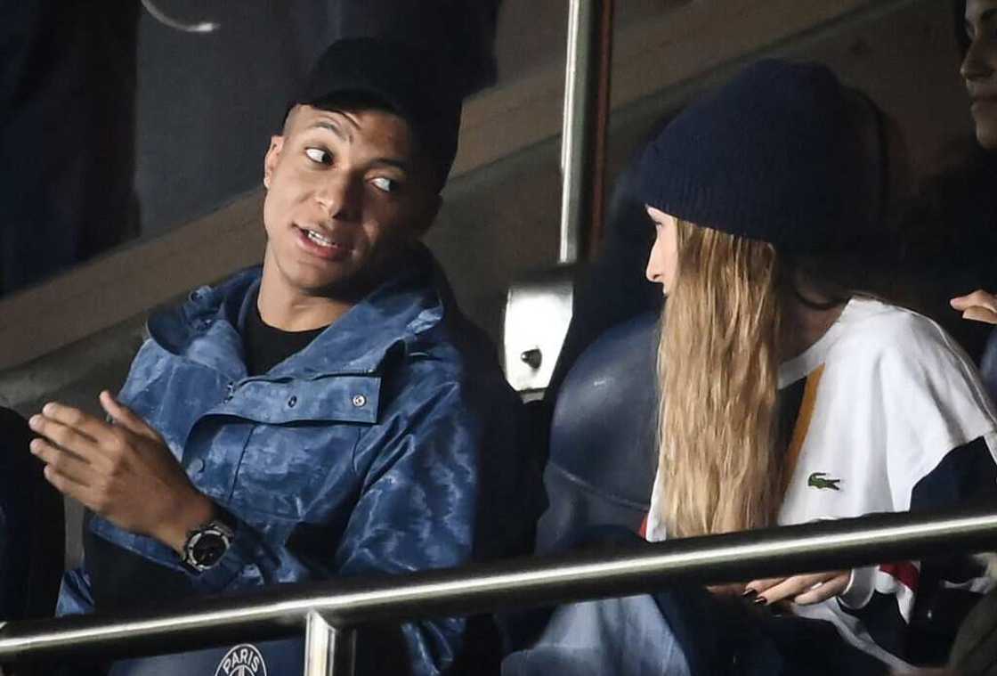 kylian mbappe's girlfriend