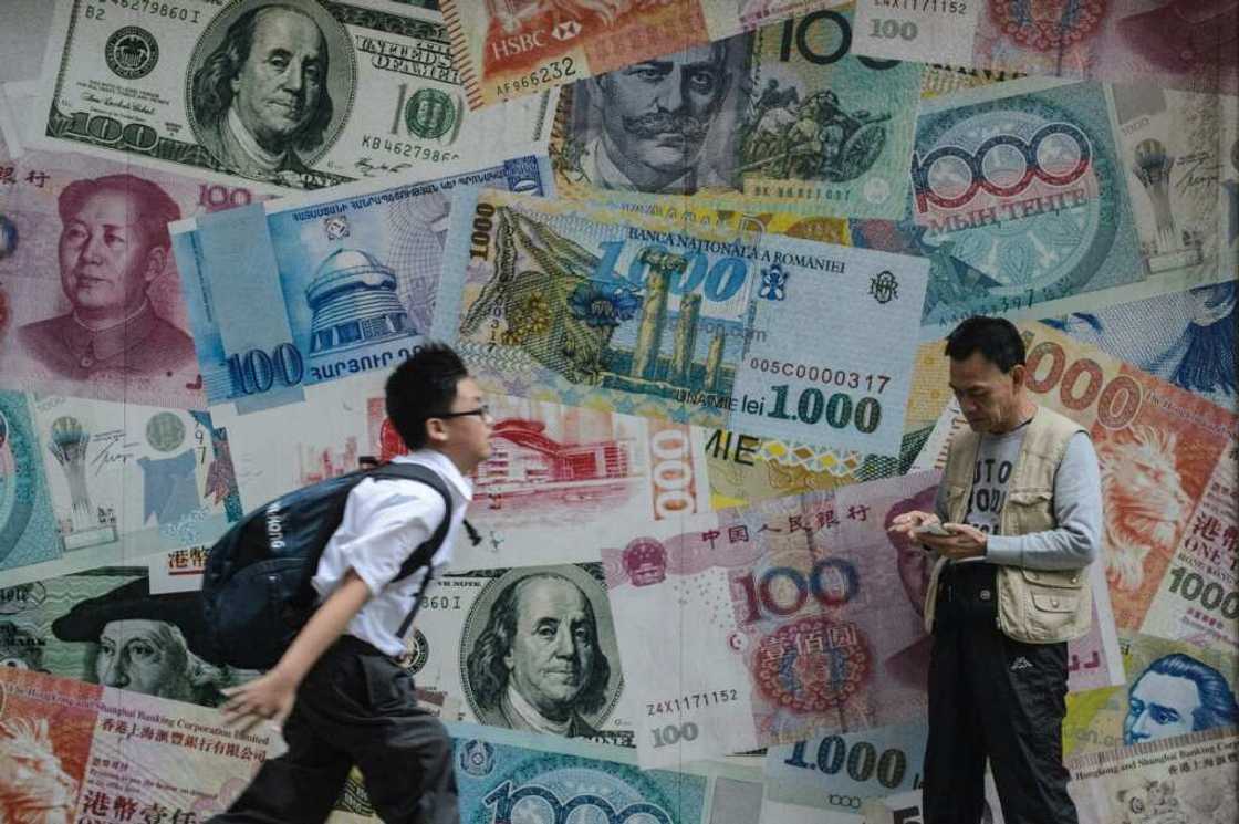 Higher interest rates make currencies more attractive to traders as it boosts returns from investments in government bonds Higher interest rates make currencies more attractive to traders as it boosts returns from investments in government bonds