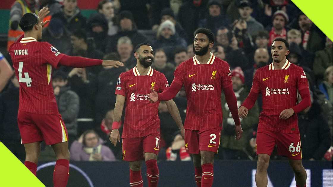 Virgil van Dijk, Mohamed Salah, Joe Gomez, Trent Alexander-Arnold, Leicester City, Liverpool, Anfield, Merseyside, England, Premier League. Virgil van Dijk, Mohamed Salah, Joe Gomez, Trent Alexander-Arnold, Leicester City, Liverpool, Anfield, Merseyside, England, Premier League.