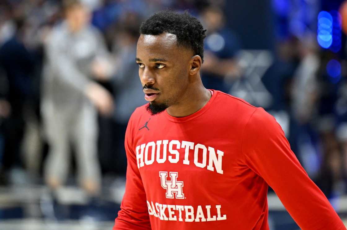 LJ Cryer of the Houston Cougars warms up before the game