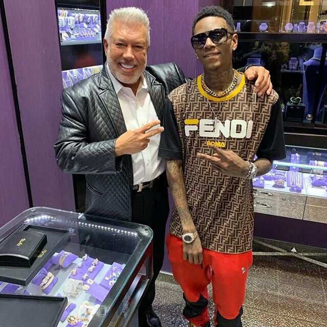 How old is Soulja Boy? How old is Soulja Boy?