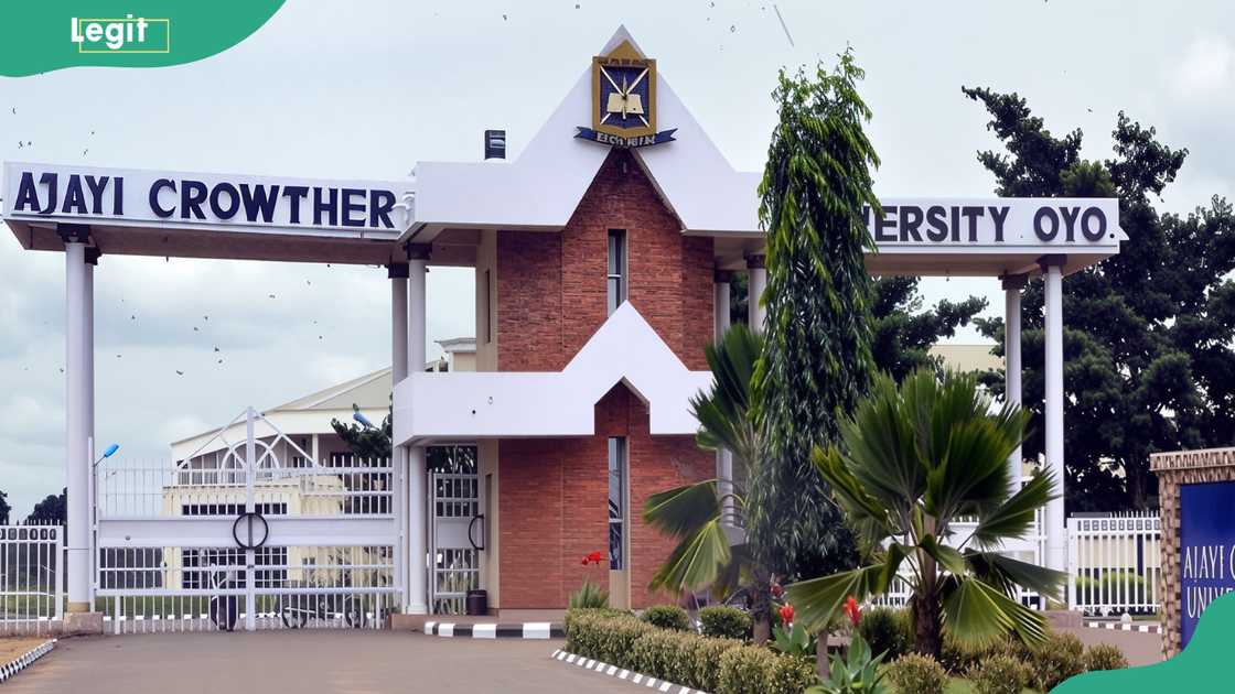 Ajayi Crowther University entrance gate Ajayi Crowther University entrance gate