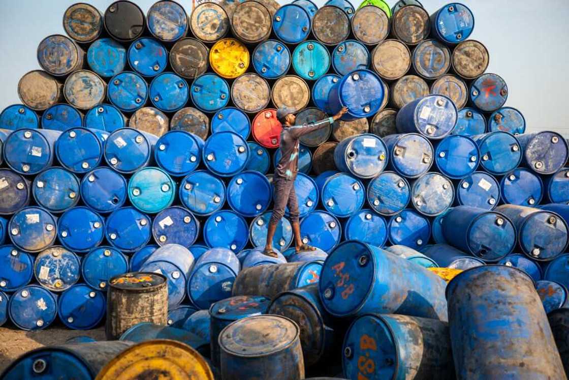 Crude oil prices surges amid Russia-Ukraine war Crude oil prices surges amid Russia-Ukraine war