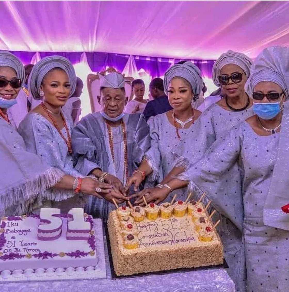 God gave me grace to keep beautiful women - Late Alaafin teaches about marriage