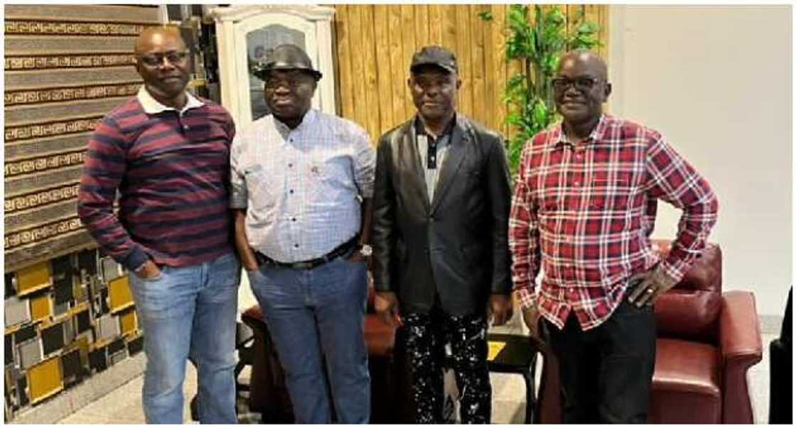 Gwamnonin G5. Gwamnonin G5.