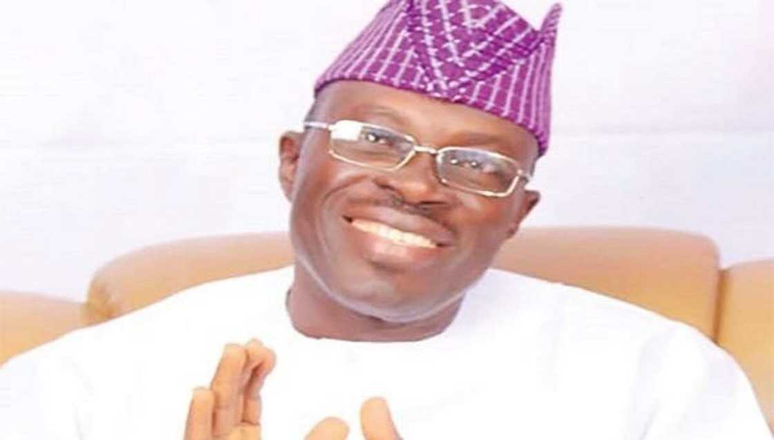 Yanzu-Yanzu: Arapaja ya lallasa Olafeso, ya lashe kujerar shugabancin PDP na Kudu maso Yamma Yanzu-Yanzu: Arapaja ya lallasa Olafeso, ya lashe kujerar shugabancin PDP na Kudu maso Yamma