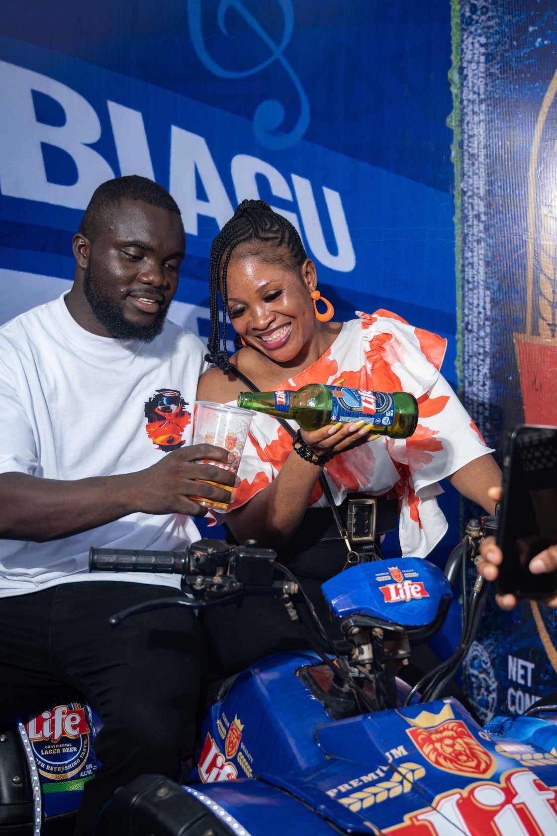 Life Lager Rewards 2 Consumers an All-Expense-Paid Trip to London at Obiagu Fest Experience in Enugu Life Lager Rewards 2 Consumers an All-Expense-Paid Trip to London at Obiagu Fest Experience in Enugu