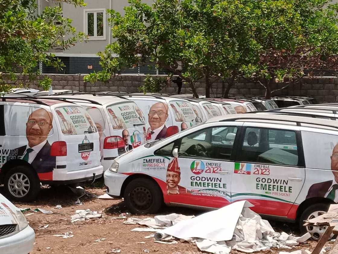 Emefiele branded vehicles Emefiele branded vehicles