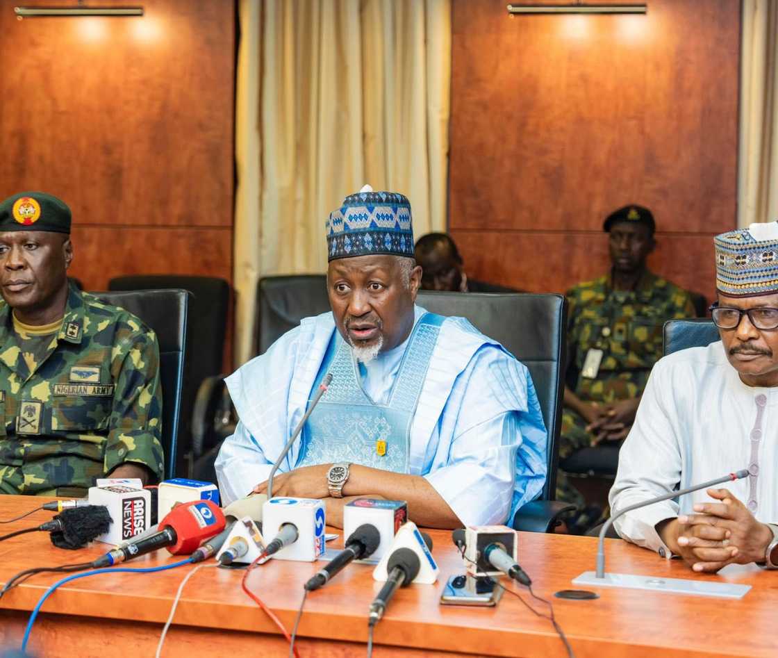 Badaru Abubakar kafin murabus