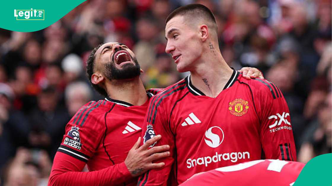 Manchester United, Michael Carrick, Red Devils, Old Trafford, Aston Villa, Premier League Manchester United, Michael Carrick, Red Devils, Old Trafford, Aston Villa, Premier League