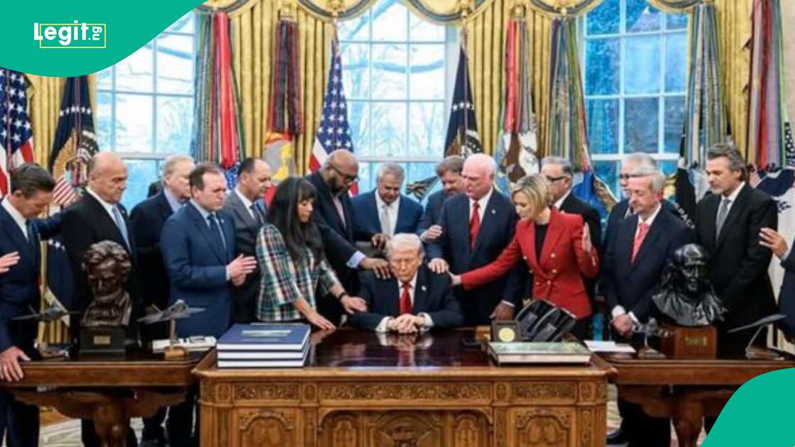 Fastoci sun yi addu'o'i ga Donald Trump Fastoci sun yi addu'o'i ga Donald Trump