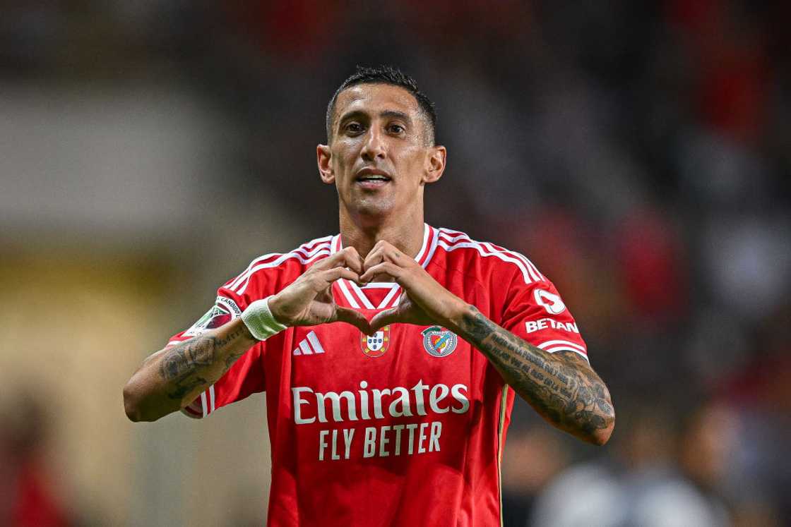 Ángel Di María celebrates after scoring his side's first goal during the Supercopa de Portugal Final