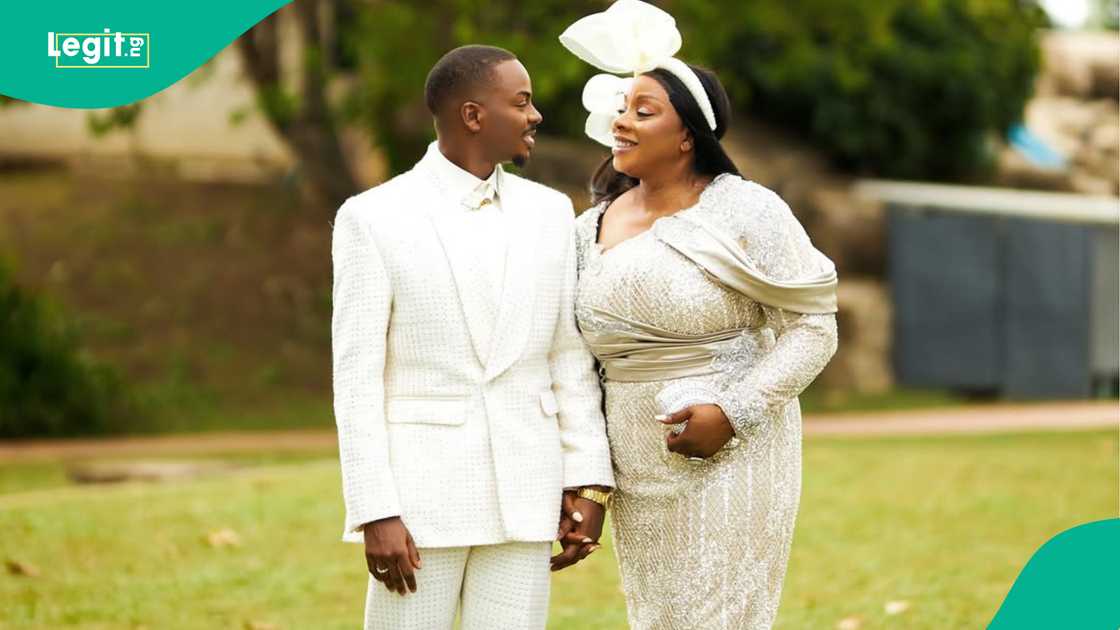 Fans applaud Enioluwa's mum as she bags a PHD. Fans applaud Enioluwa's mum as she bags a PHD.
