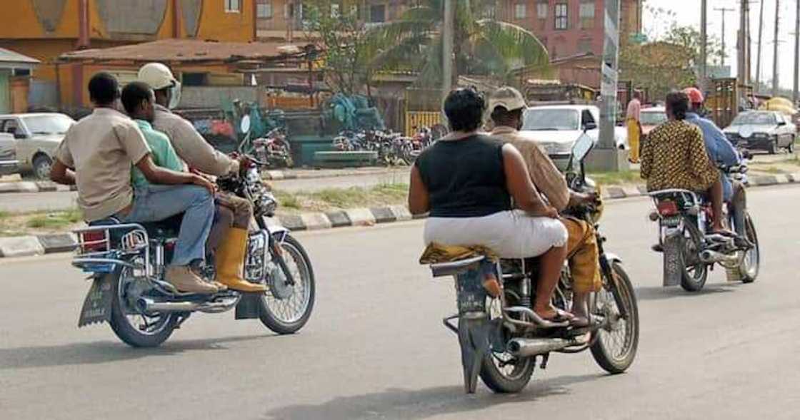 Dan achaba ya tsinta N20.8m a titi, ya samu tukuicin N600k bayan ya mayar wa masu kudin Dan achaba ya tsinta N20.8m a titi, ya samu tukuicin N600k bayan ya mayar wa masu kudin