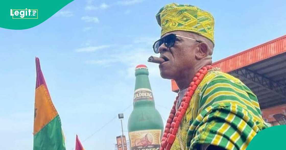 Farooq Oreagba preps for Ojude Oba 2025 in Ijebu, Ogun State. Farooq Oreagba preps for Ojude Oba 2025 in Ijebu, Ogun State.