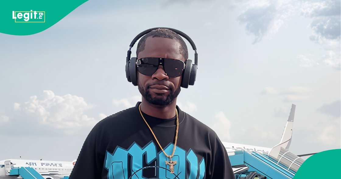 Akpi spotted successful airdrome abroad, video trends. Akpi spotted successful airdrome abroad, video trends.