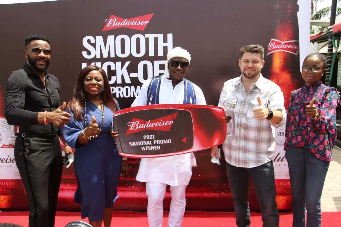 Budweiser Smooth Kick-off Campaign Records Mercedes Benz Grand Prize Winners