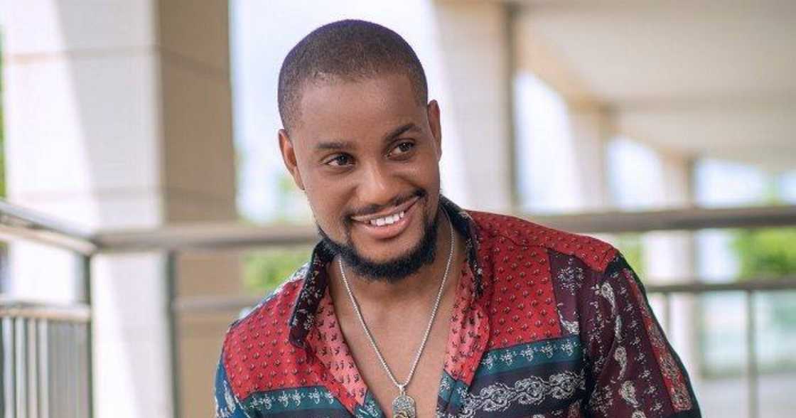 Lady speaks about the time late Alexx Ekubo's remains reached Abia hometown for burial. Lady speaks about the time late Alexx Ekubo's remains reached Abia hometown for burial.