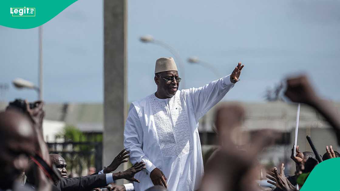 Senegal foreign ministry announces full backing for Sall, framing his bid as continental interest. Senegal foreign ministry announces full backing for Sall, framing his bid as continental interest.