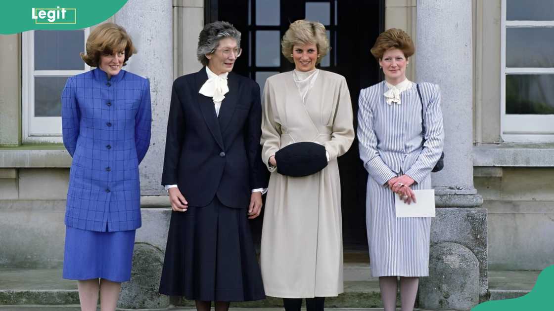 Princess Diana with her sisters, Lady Jane Fellows And Lady Sarah Mccorquodale