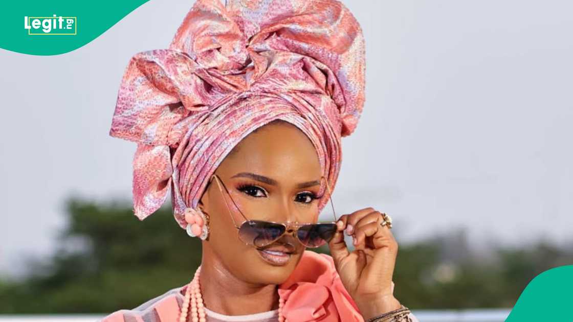 Iyabo Ojo meets with Paulo in London, video trends