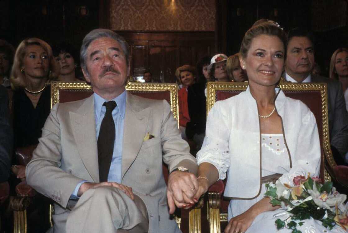 J-P époux de Corinne Lahaye J-P époux de Corinne Lahaye