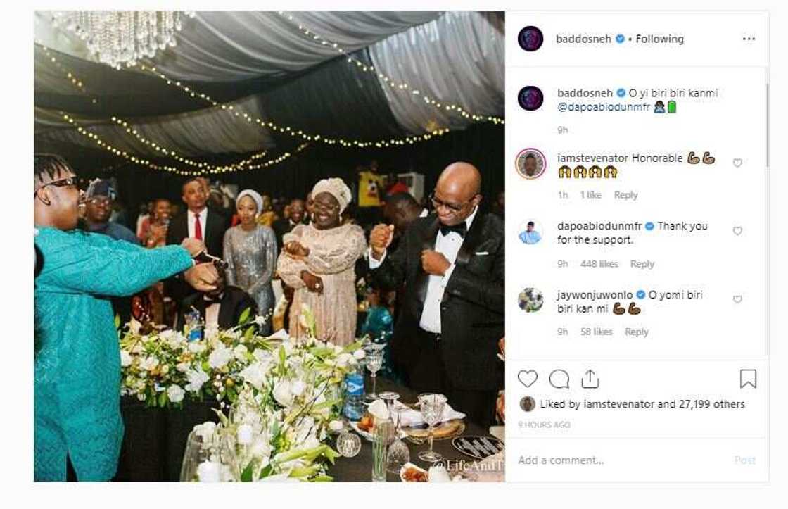 Olamide teaches Ogun governor Dapo Abiodun and deputy how to dance shaku-shaku (photos) Olamide teaches Ogun governor Dapo Abiodun and deputy how to dance shaku-shaku (photos)