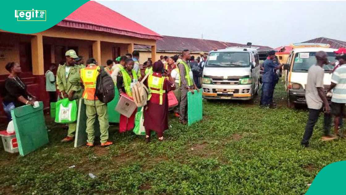 Yadda aka hadu a filin zaben Ekiti Yadda aka hadu a filin zaben Ekiti