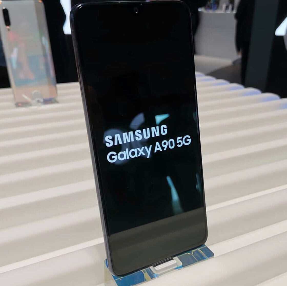 Samsung Galaxy A90 5G Samsung Galaxy A90 5G