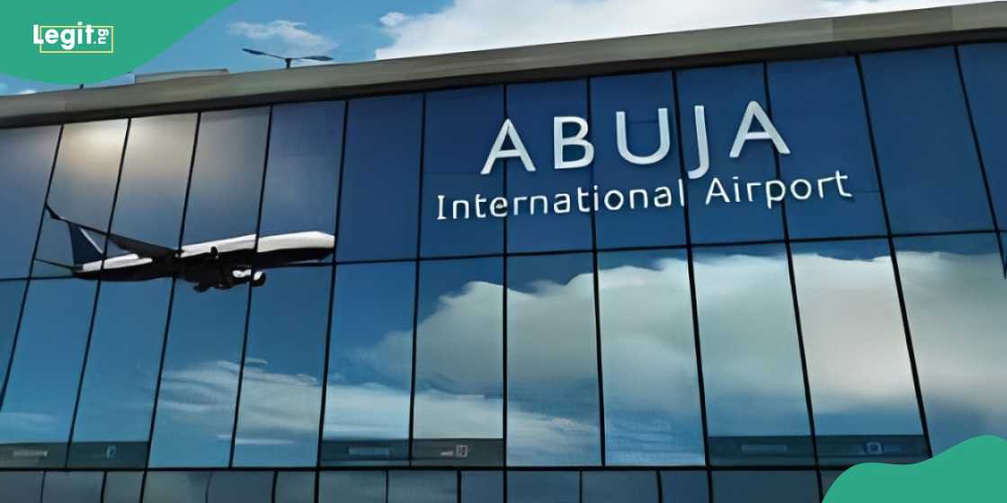 Lady faints while fighting with sister at Abuja airport