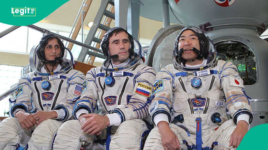 Video Shows NASA Astronauts Returning to Earth After an Extended Nine-Month Mission Video Shows NASA Astronauts Returning to Earth After an Extended Nine-Month Mission