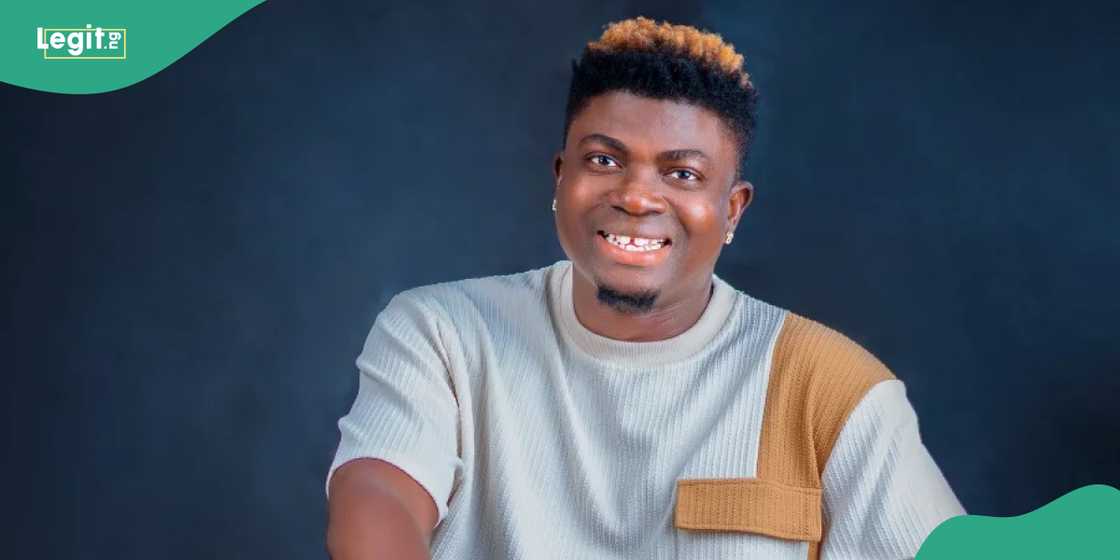Hakeem Effect speaks about makeup industry Hakeem Effect speaks about makeup industry