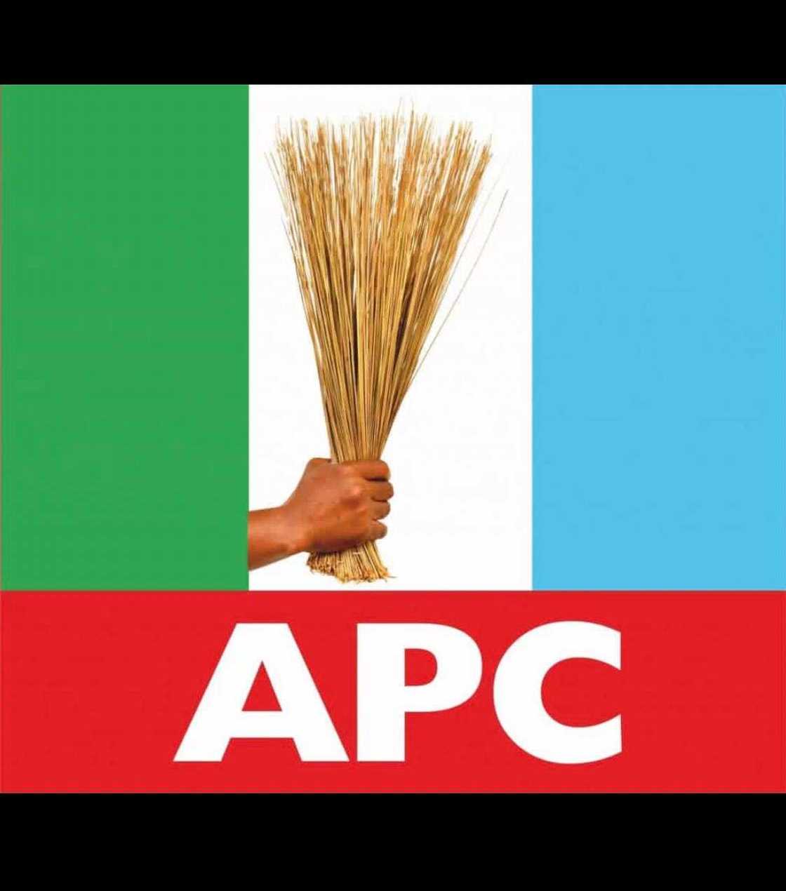 APC zata shigar da ƙarar Hukumar zaɓe da PDP kan saka jam'iyyar cikin Zaɓe a Jihar Sokoto APC zata shigar da ƙarar Hukumar zaɓe da PDP kan saka jam'iyyar cikin Zaɓe a Jihar Sokoto