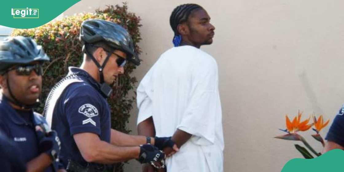 Fact emerges as reports claim Nigerian student arrested for impregnating 4 policewomen in the US Fact emerges as reports claim Nigerian student arrested for impregnating 4 policewomen in the US