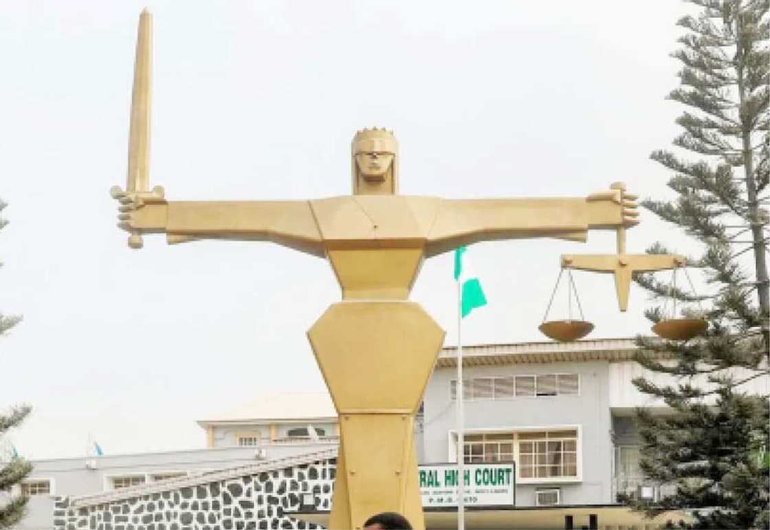 Kotun ƙoli zata yanke hukunci Gobe. Kotun ƙoli zata yanke hukunci Gobe.