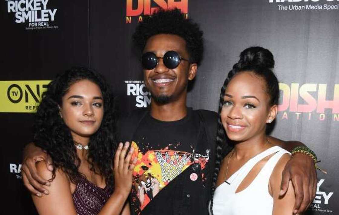 Craig (C) and Porsche (R) attend the "Rickey Smiley For Real" Season 4 Premiere at Regal Atlantic Station in Atlanta, Georgia