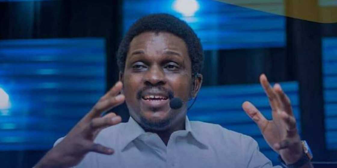 Timi Adigun: Nigerian pastor apologises for engaging in inappropriate behaviour with females Timi Adigun: Nigerian pastor apologises for engaging in inappropriate behaviour with females