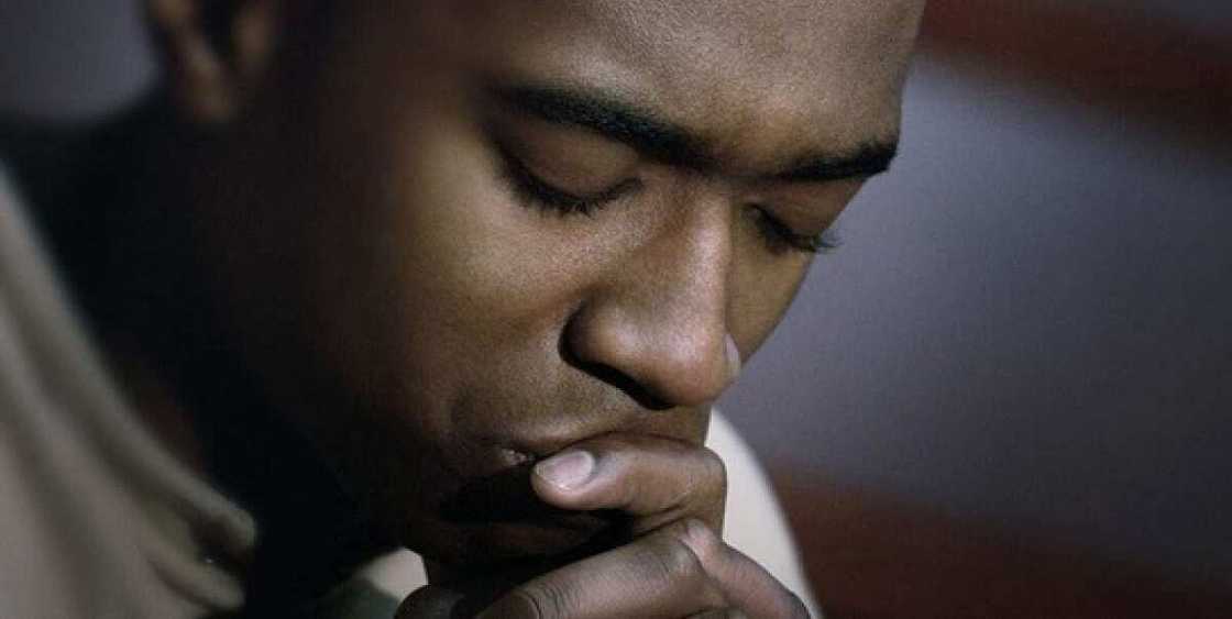 Maigida ta nemi na kwanta da ita a madadin biyan kuɗin haya, in ji Saurayi Maigida ta nemi na kwanta da ita a madadin biyan kuɗin haya, in ji Saurayi