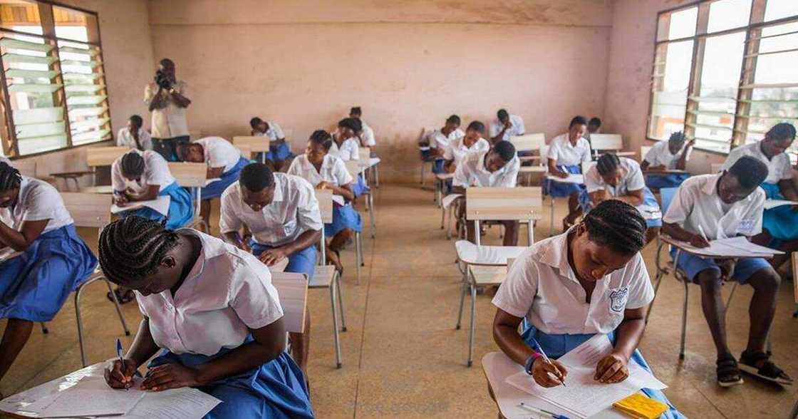 WASSCE 2020: WAEC ta sanar da sabon ranar da za ta fitar da sakamakon jarrabawa WASSCE 2020: WAEC ta sanar da sabon ranar da za ta fitar da sakamakon jarrabawa