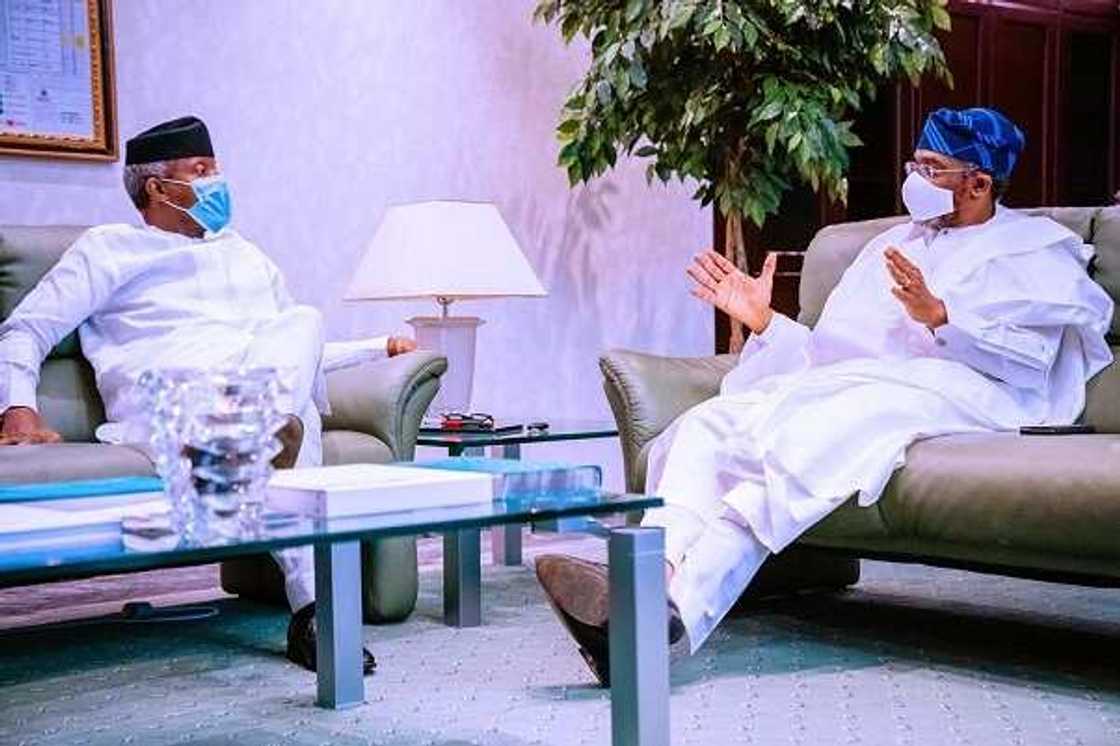 Gbajabiamila, Osinbajo discus about providing electricity palliative to Nigerians Gbajabiamila, Osinbajo discus about providing electricity palliative to Nigerians