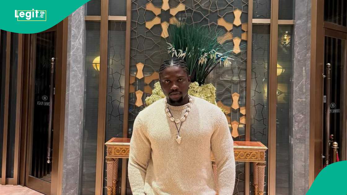 VDM opens Ratel office, video of massive structure trends