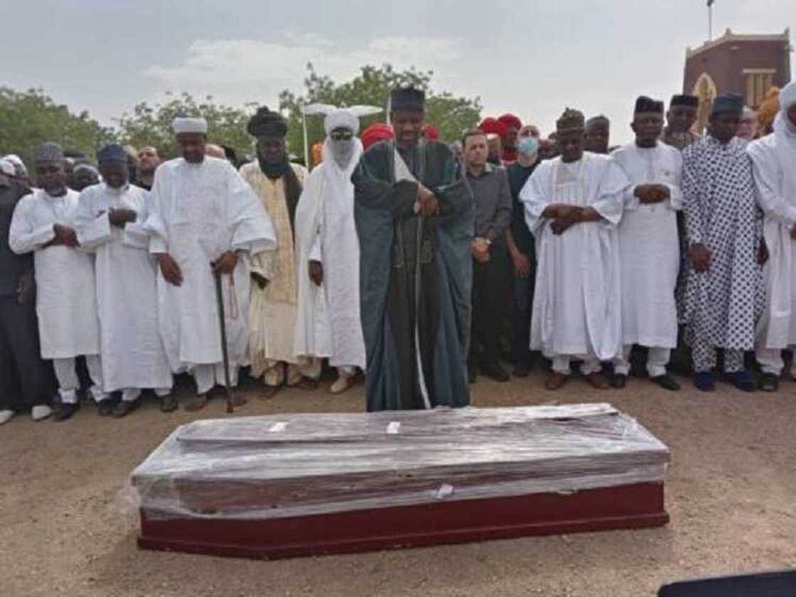 Hotuna: An yi jana'izar biloniya mazaunin Kano, mamallakin Tahir Guest Palace